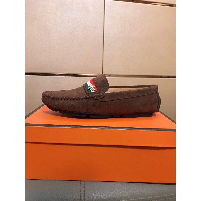 G*u*i leather shoes